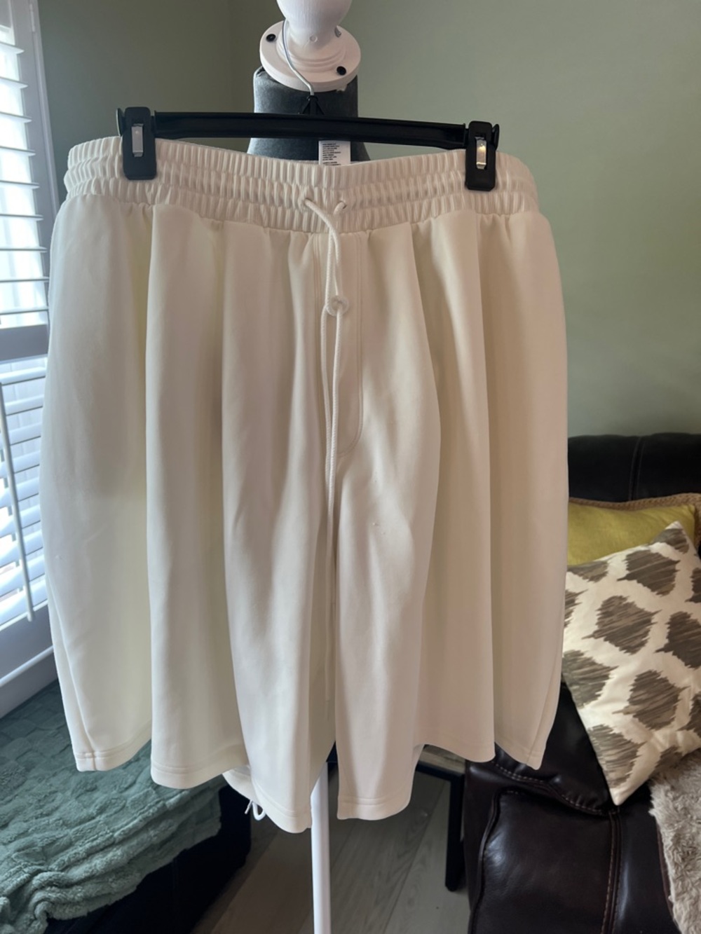 Good American Cream Utility Jacket and Shorts Set - Picture 8 of 13